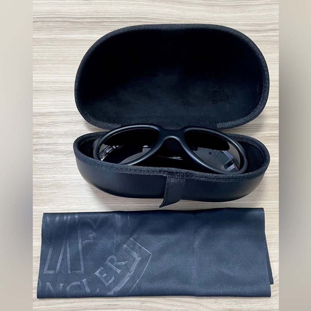 Moncler round leather sunglasses - Picture 2 of 4